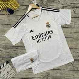 ảnh chụp màn hình áo đá bóng real
