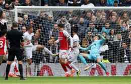 ảnh chụp màn hình bóng đá arsenal tottenham