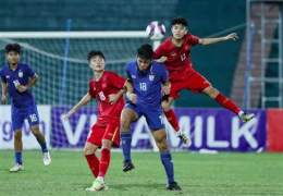 ảnh chụp màn hình bóng đá thái lan gặp malaysia