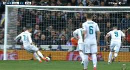 ảnh chụp màn hình penalty trong bóng đá