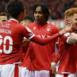 cầu lạc bộ bóng đá nottingham forest