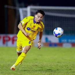 cầu thủ bóng đá hồ văn lợi