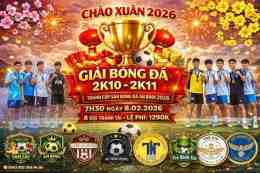 giao diện app ảnh trai 2k10 đá bóng