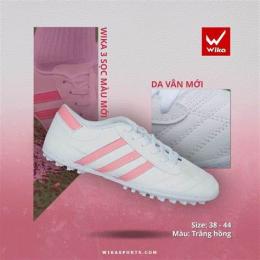 giao diện app giày đá bóng màu hồng
