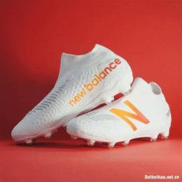 giao diện app giày đá bóng new balance