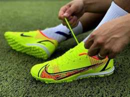 giao diện app giày đá bóng sân cỏ nhân tạo nike