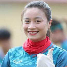 hoàng thị loan bóng đá