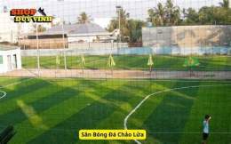 tính năng nổi bật sân bóng đá chảo lửa