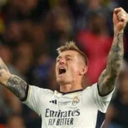 toni kroos bóng đá đã chiến thắng